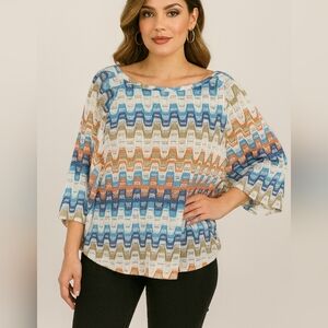 Trina Turk light weight batwing sweater /top size M